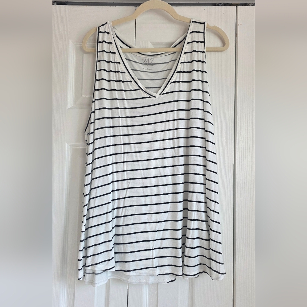 Mauriced 24/7 Tank Top Black Stripes V-Neck 2x